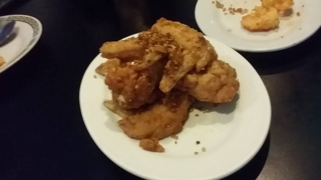 Cho Mings | restaurant | 1710 Jane St, York, ON M9N 2S4, Canada | 4162428126 OR +1 416-242-8126