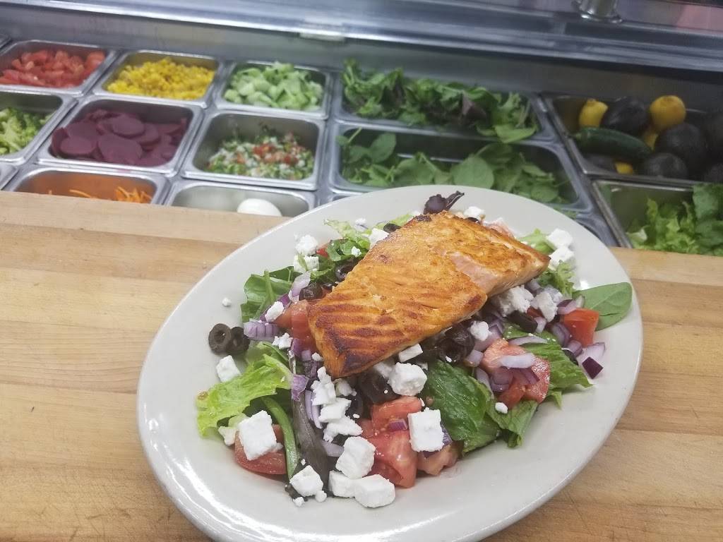 Madison Cafe | restaurant | 126 E Burnside Ave, Bronx, NY 10453, USA | 7189933636 OR +1 718-993-3636