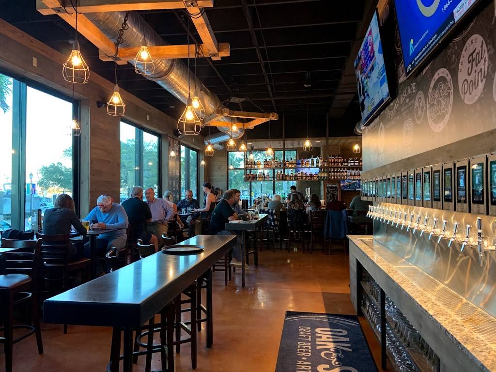 Oak & Stone Downtown Bradenton | restaurant | 102 Old Main St, Bradenton, FL 34205, USA | 9413574306 OR +1 941-357-4306