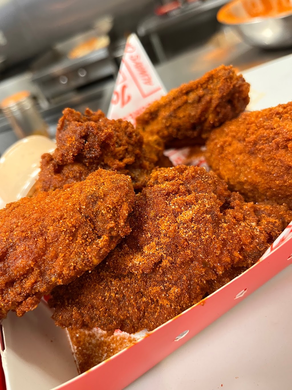 Clydes Hot Chicken | restaurant | 1804 N Tustin Ave, Santa Ana, CA 92705, USA | 7144862212 OR +1 714-486-2212