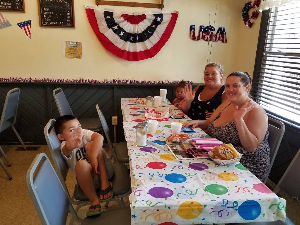 Backstreet Cafe | cafe | 551 Myrtle Ave, Frankfort, IN 46041, USA | 7656547202 OR +1 765-654-7202