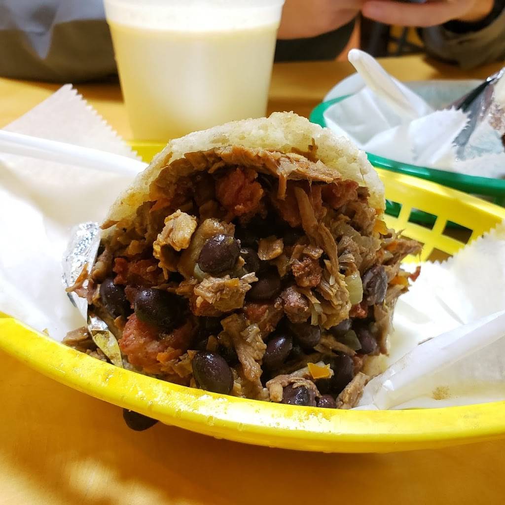 Nicoles Arepas y Sabor | restaurant | 123 Elmora Ave, Elizabeth, NJ 07202, USA | 9084695723 OR +1 908-469-5723
