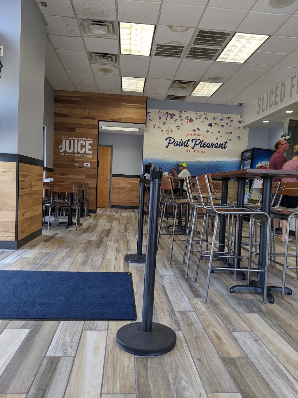 Jersey Mikes Subs | meal takeaway | 2221 N Main St, Altus, OK 73521, USA | 5804824400 OR +1 580-482-4400