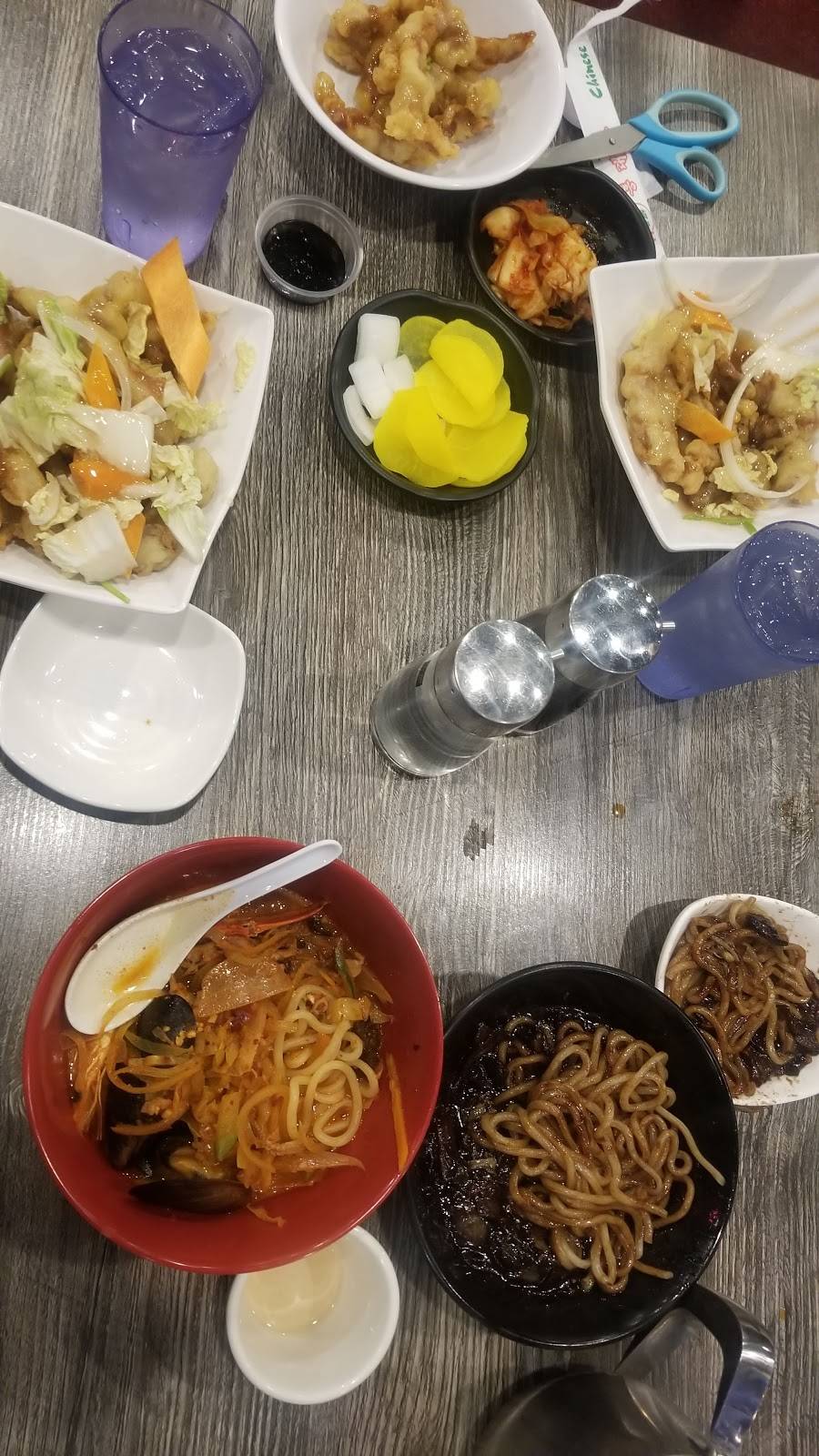 House Of Joy Buena Park | restaurant | 5452 Beach Blvd, Buena Park, CA 90621, USA | 7142280707 OR +1 714-228-0707