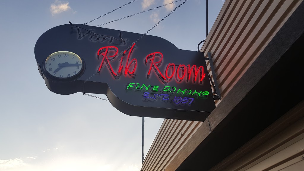 The Rib Room | restaurant | 1235 E State Blvd, Fort Wayne, IN 46805, USA | 2604839767 OR +1 260-483-9767