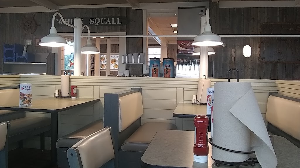 Captain Ds | restaurant | 1800 N 18th St, Monroe, LA 71201, USA | 3183256391 OR +1 318-325-6391