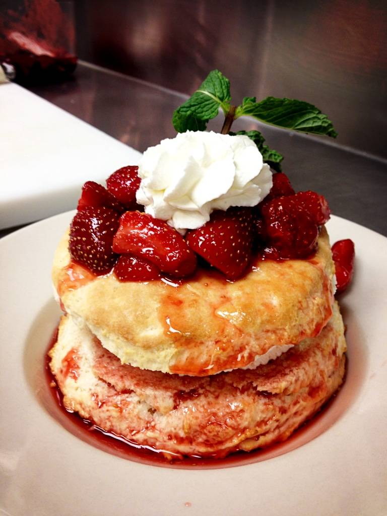 Calhouns on Pellissippi Parkway | restaurant | 10020 Kingston Pike, Knoxville, TN 37922, USA | 8656733444 OR +1 865-673-3444