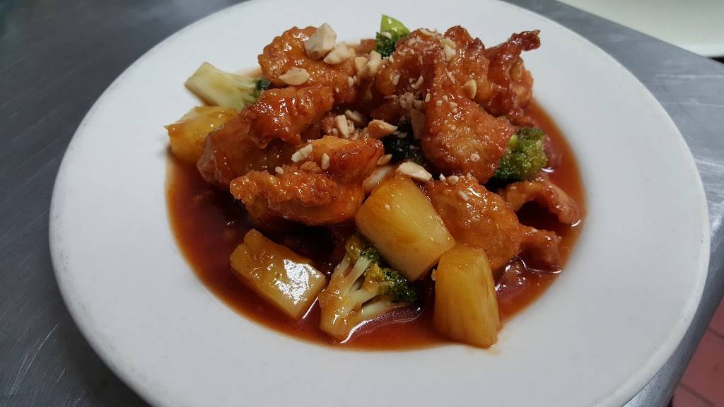 Phoenix Thai & Japanese Restaurant | restaurant | 482 River Hwy B, Mooresville, NC 28117, USA | 7049292424 OR +1 704-929-2424