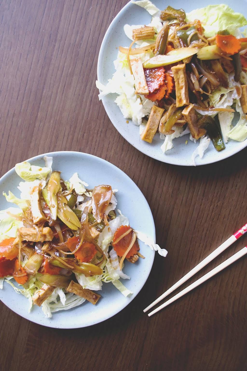 Thai Express | restaurant | 330 W Hunt Club Rd, Ottawa, ON K2E 0B7, Canada | 6132248228 OR +1 613-224-8228