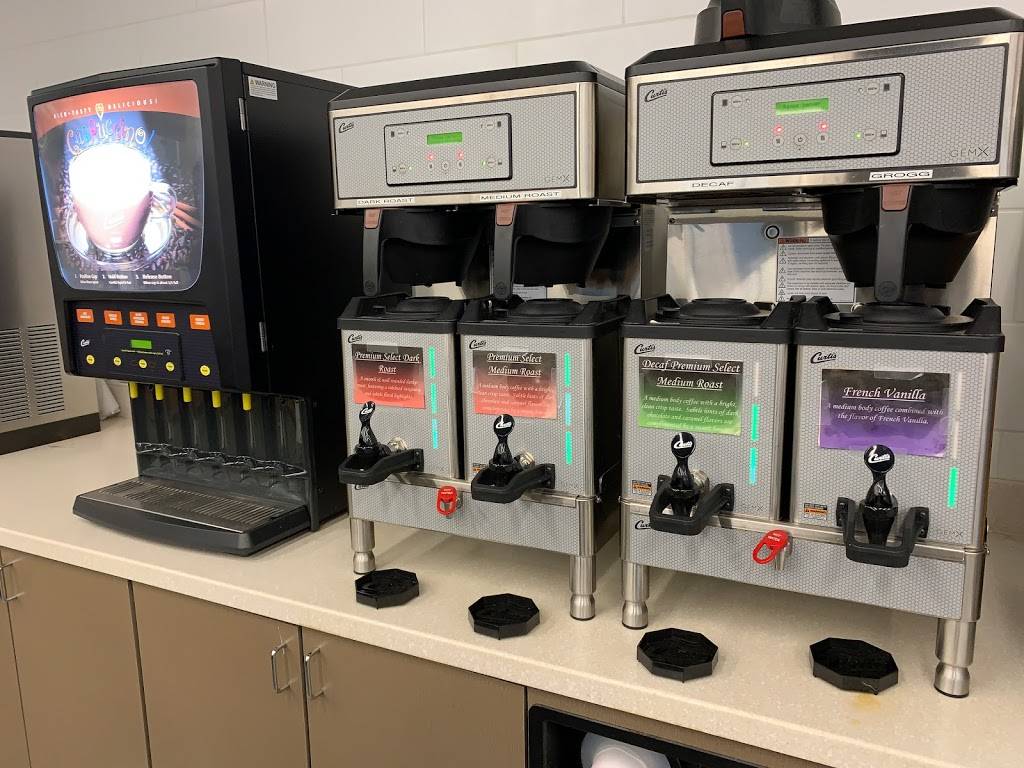 Zoom Convenience Store | meal takeaway | 1300 N Tucker Blvd, St. Louis, MO 63106, USA | 3144491202 OR +1 314-449-1202