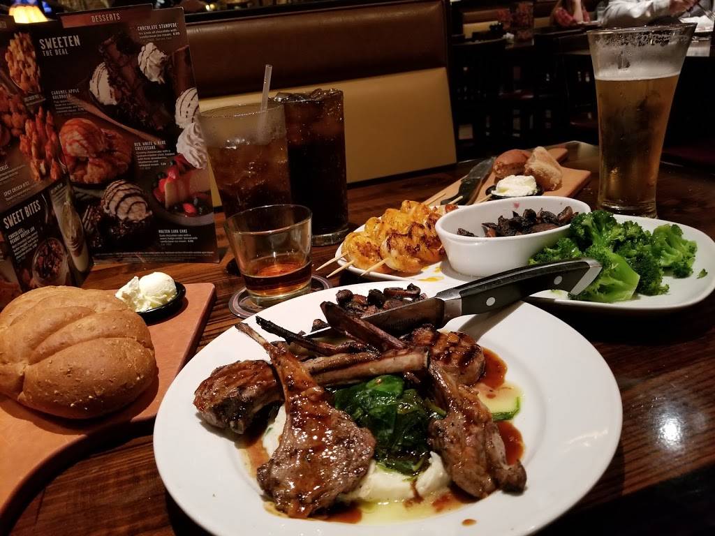 LongHorn Steakhouse | meal takeaway | 31 Conley Rd, Columbia, MO 65201, USA | 5738743000 OR +1 573-874-3000