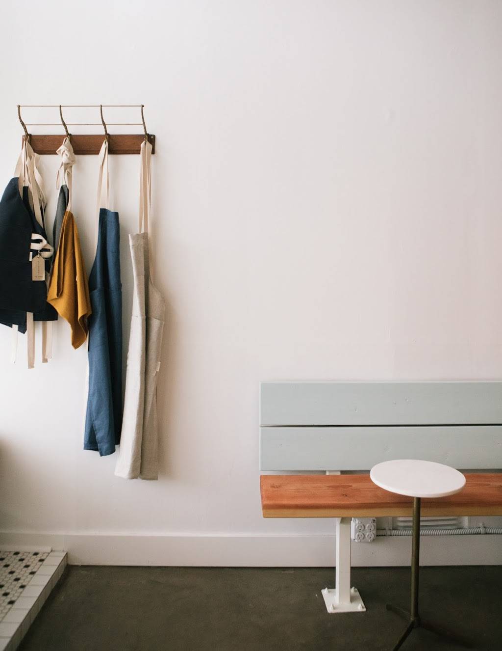 Ebb & Company | restaurant | 3404 NE 55th St, Seattle, WA 98105, USA | 2067292453 OR +1 206-729-2453