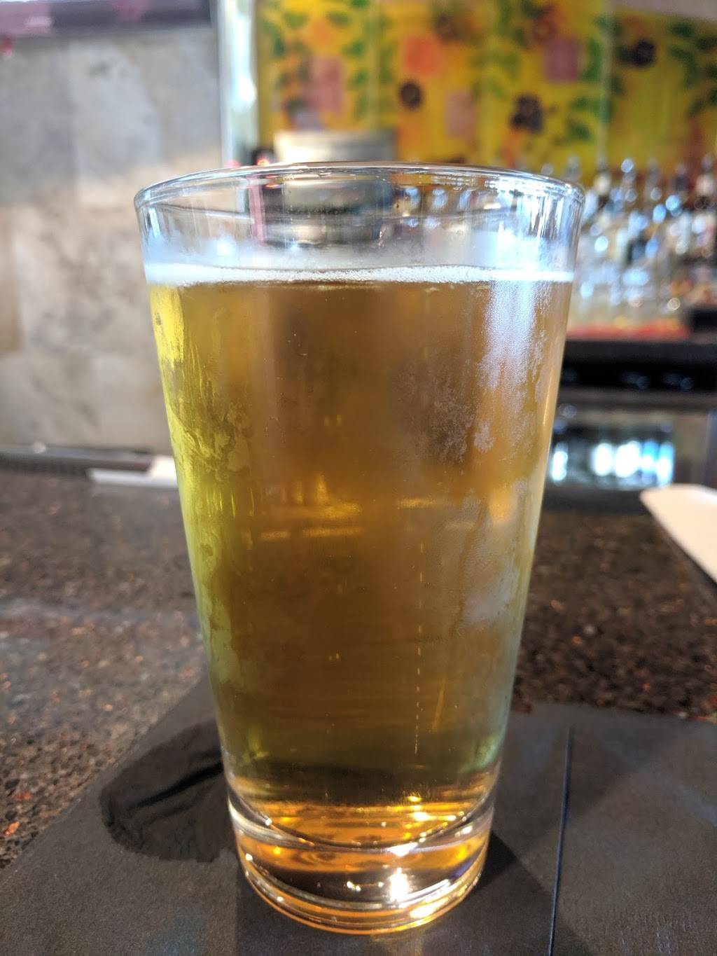 Que Bueno! Mexican Grille | restaurant | 8500 Peña Blvd, Denver, CO 80249, USA | 3033423372 OR +1 303-342-3372