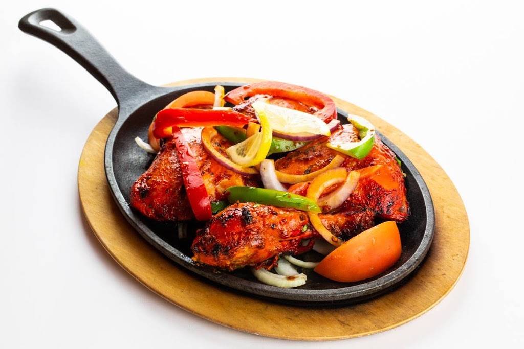 Mias Indian Cuisine-St.Laurent | restaurant | 327 St Laurent Blvd, Ottawa, ON K1K 2Z5, Canada | 6136805353 OR +1 613-680-5353