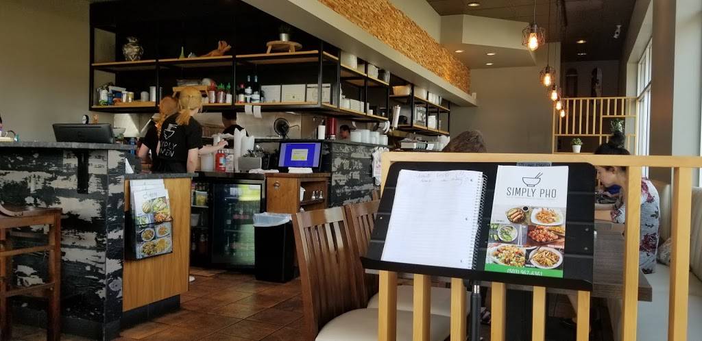 Simply Pho | restaurant | 3405 Commercial St SE #100, Salem, OR 97302, USA | 5039676361 OR +1 503-967-6361