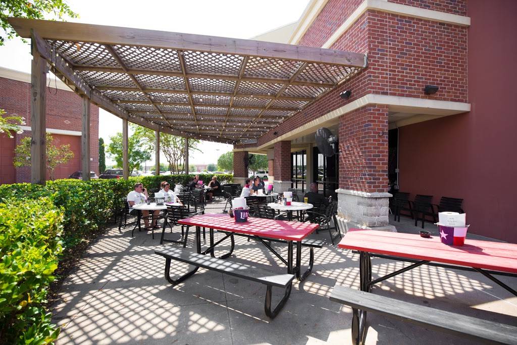 Wolfies Restaurants & Sports Bar | restaurant | 12312 Barker Cypress Rd, Cypress, TX 77429, USA | 8322201084 OR +1 832-220-1084