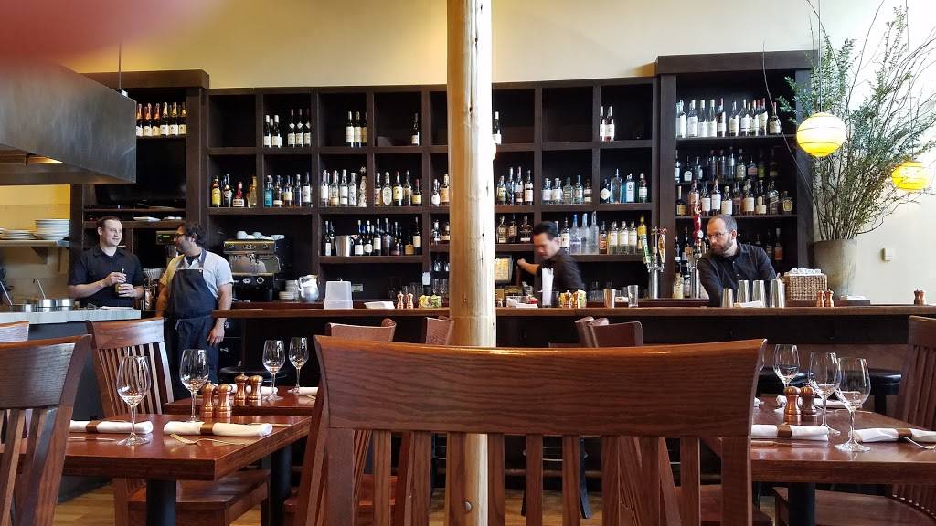 Wood Tavern | restaurant | 6317 College Ave, Oakland, CA 94618, USA | 5106546607 OR +1 510-654-6607