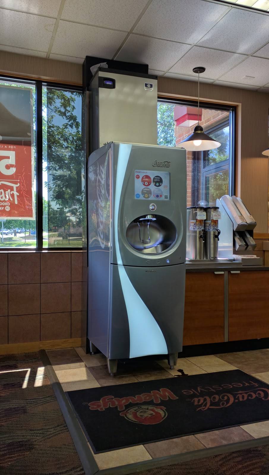 Wendys | restaurant | 2858 Fish Hatchery Rd, Fitchburg, WI 53713, USA | 6082741319 OR +1 608-274-1319