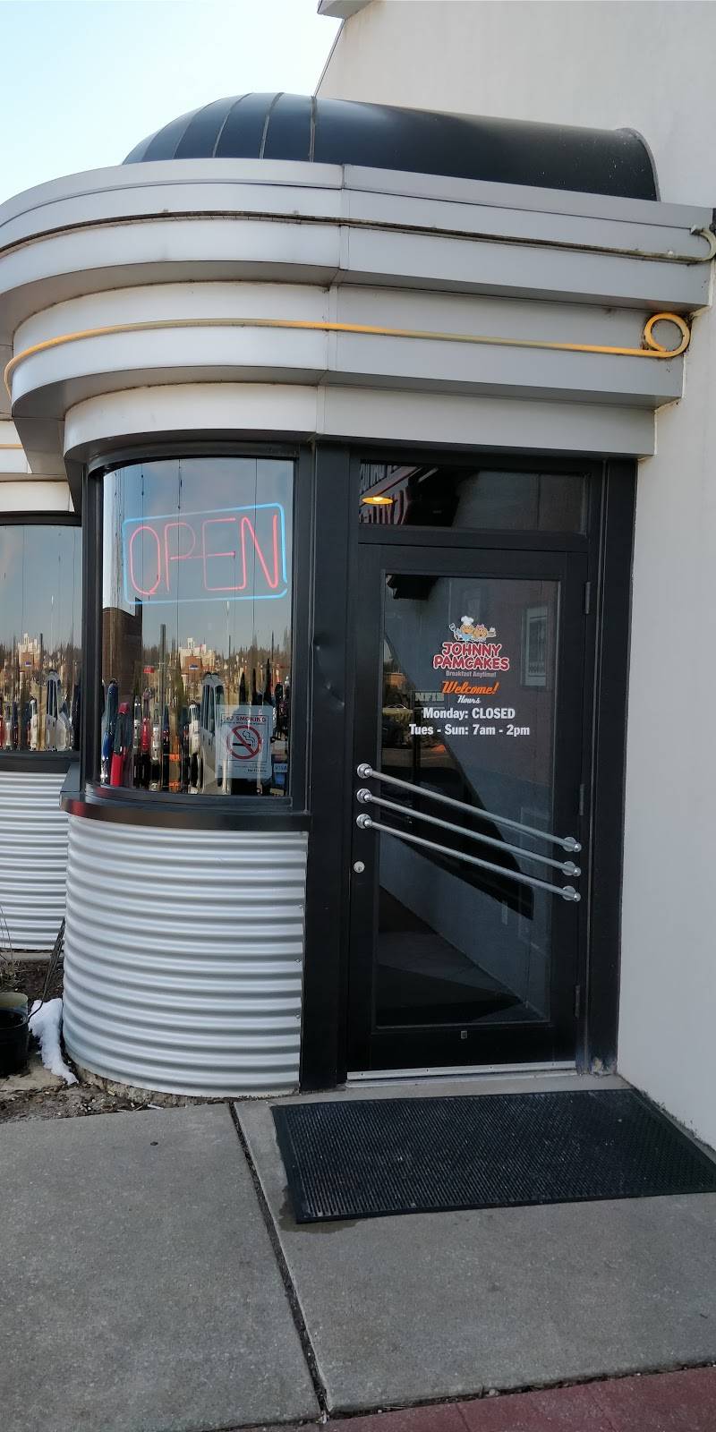 Johnny Pamcakes 2 | restaurant | 7125 Harrison Ave # B, Rockford, IL 61112, USA | 8153327200 OR +1 815-332-7200
