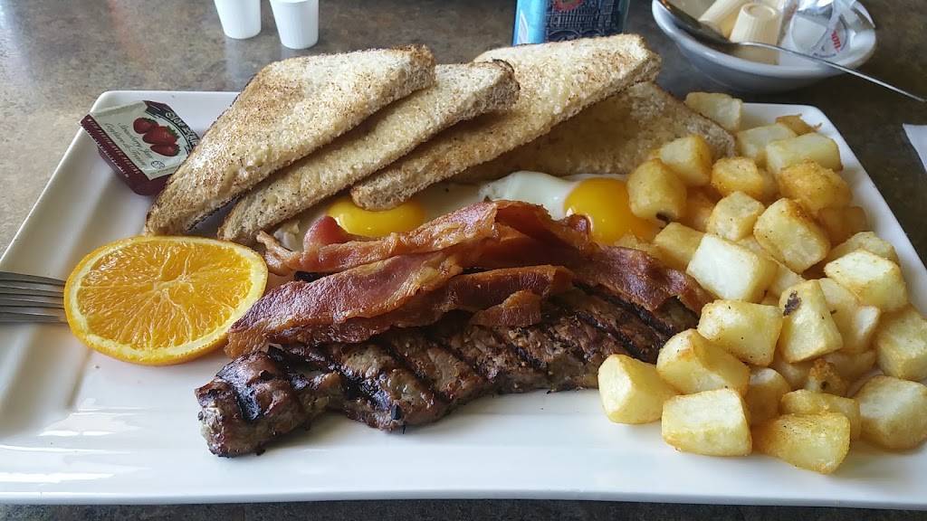 Marias Fiftys Diner | restaurant | 931 Queenston Rd, Stoney Creek, ON L8G 1B8, Canada | 9056645644 OR +1 905-664-5644