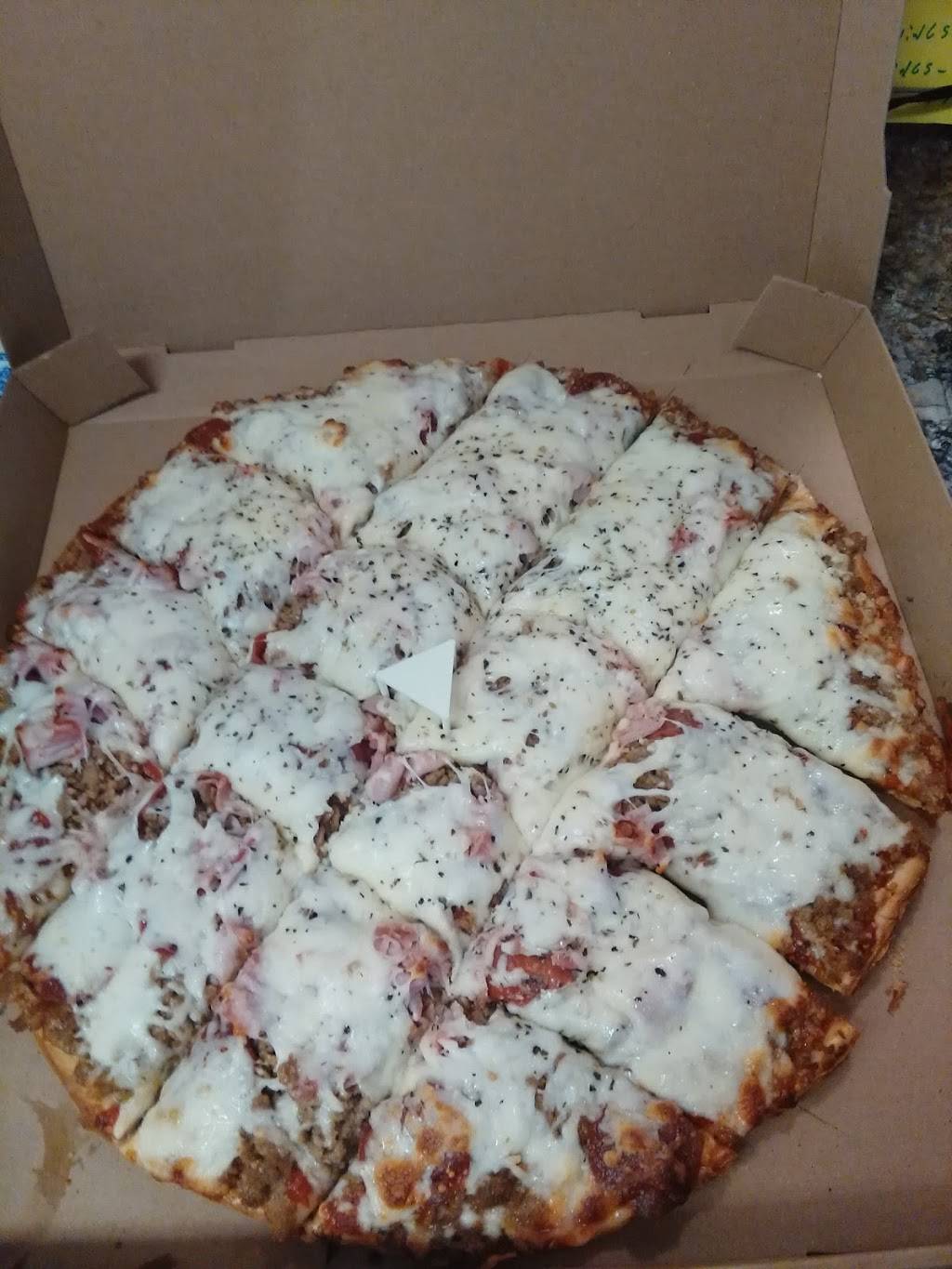 Ednas Pizza | restaurant | 279 IN-60, Mitchell, IN 47446, USA | 8128496168 OR +1 812-849-6168