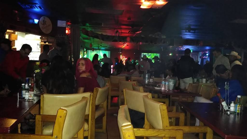 Los Coyotes Restaurant | restaurant | 4090 W 5415 S, Kearns, UT 84118, USA | 8019684455 OR +1 801-968-4455