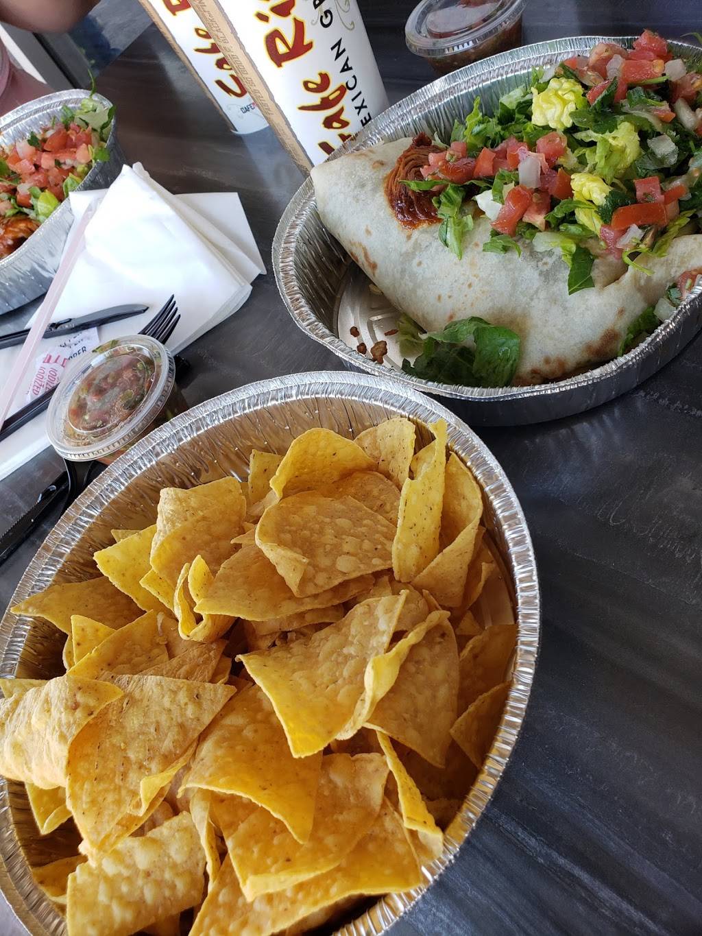 Cafe Río Mexican Grill | restaurant | 11604 Amargosa Rd, Victorville, CA 92392, USA | 4422442587 OR +1 442-244-2587