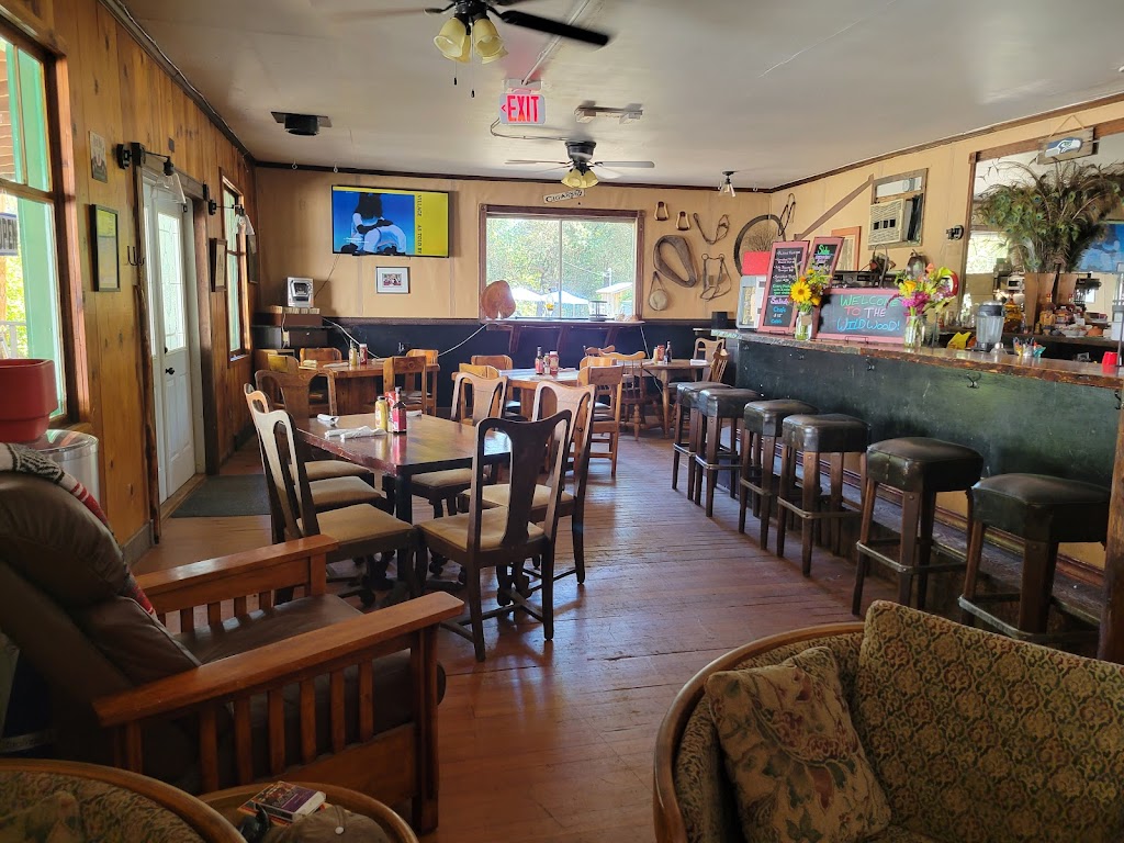 The Wildwood | restaurant | 45200 Highway 96 (243.38 mi, Seiad Valley, CA 96086, USA | 5304963500 OR +1 530-496-3500