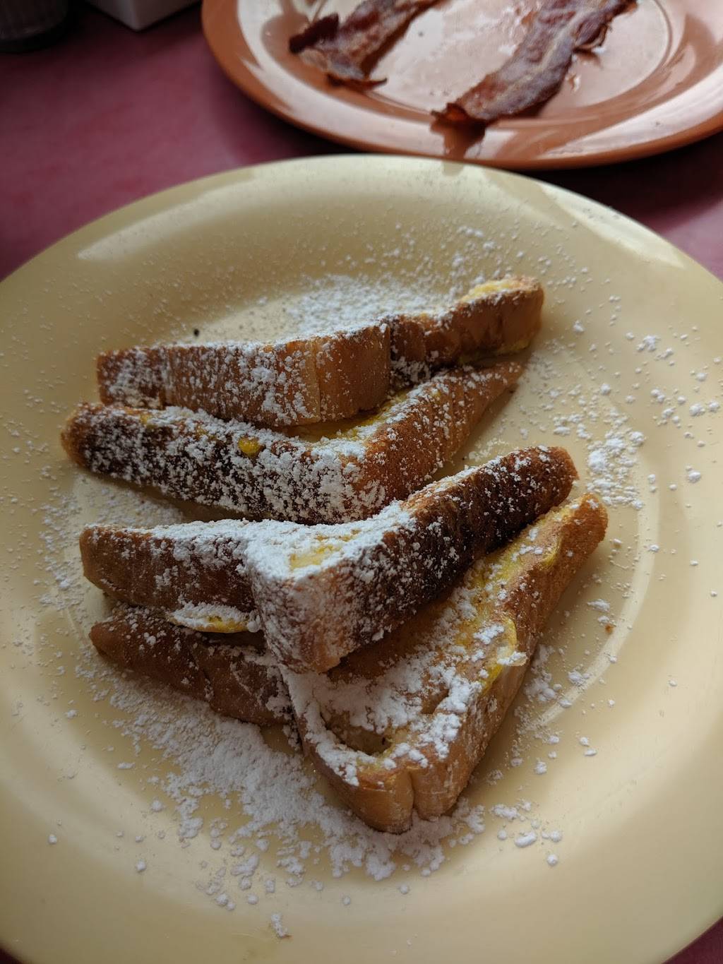 Mommas Kitchen | restaurant | 2125 Rocky Dr, Paris, KY 40361, USA | 8599882122 OR +1 859-988-2122