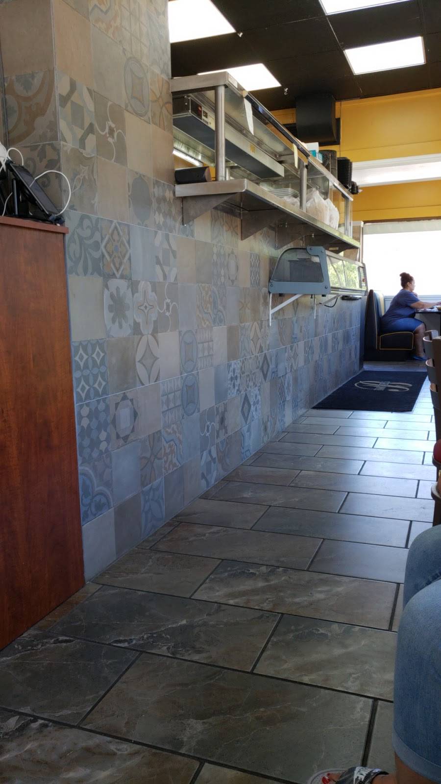 Brothers Mexican Grill: La Grange | restaurant | 2845, 1014 South La Grange Road, La Grange, IL 60525, USA | 7089379360 OR +1 708-937-9360