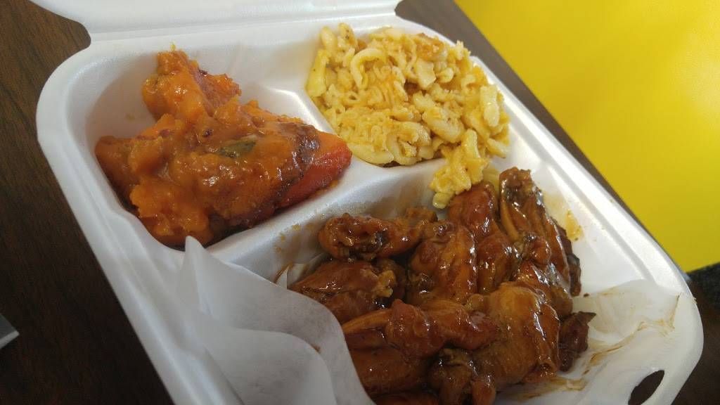 Urban Fork | restaurant | 6142 Vine St, Philadelphia, PA 19139, USA | 2157472363 OR +1 215-747-2363