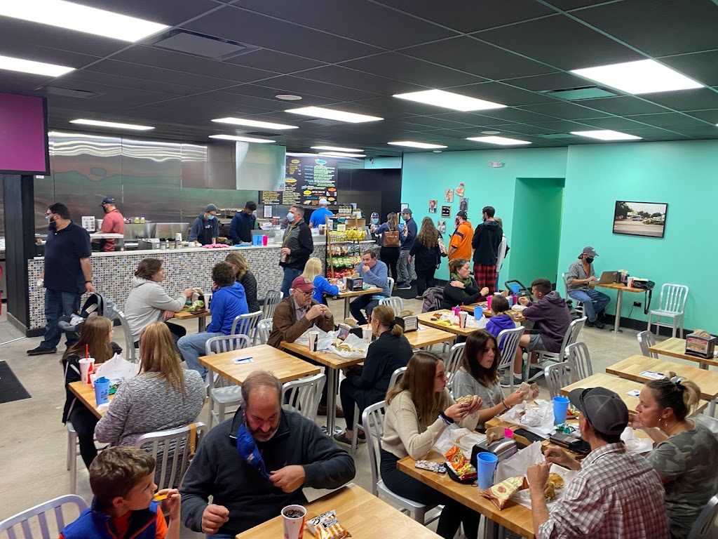 Snarf’s Sandwiches | restaurant | 8775 E Orchard Rd #801, Greenwood Village, CO 80111, USA | 7206939350 OR +1 720-693-9350