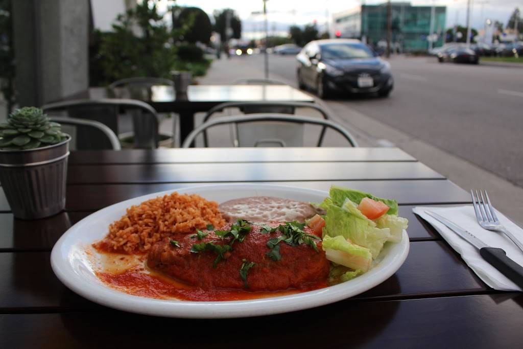 Deli Mex | restaurant | 14446 W Magnolia Blvd, Sherman Oaks, CA 91423, USA | 8185282587 OR +1 818-528-2587