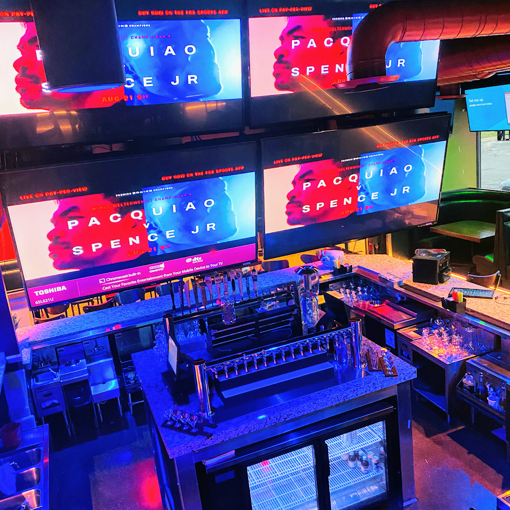 Jerk Fuzion Bar & Grill | restaurant | 930 Pappas Dr, DeKalb, IL 60115, USA | 8153755138 OR +1 815-375-5138