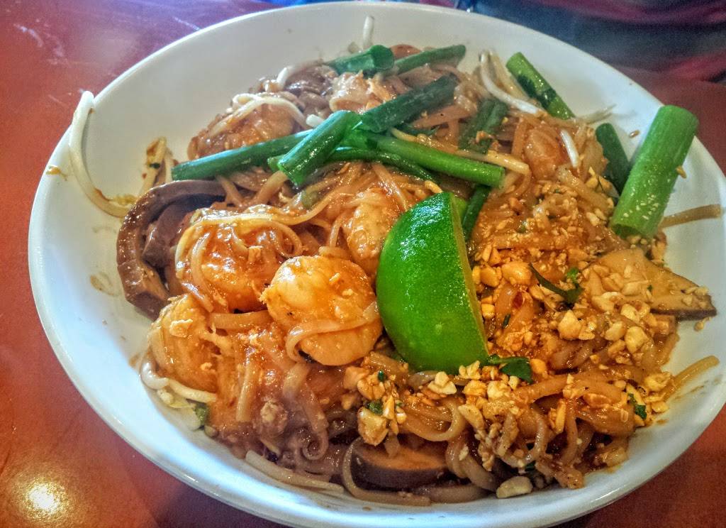 Pei Wei | restaurant | 11267 Huebner Rd, San Antonio, TX 78230, USA | 2105615600 OR +1 210-561-5600