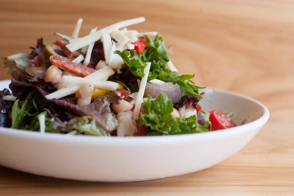 GIA MIA | restaurant | 106 N Hale St, Wheaton, IL 60187, USA | 6304802480 OR +1 630-480-2480