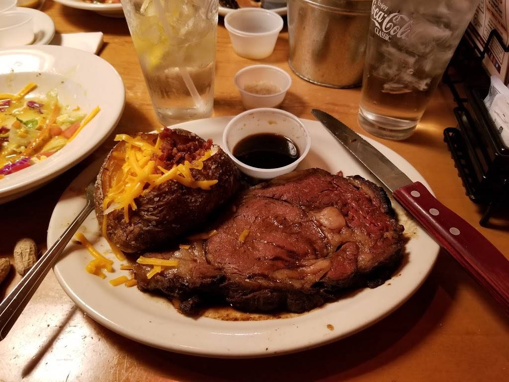 Texas Roadhouse | restaurant | 5340 NW Cache Rd, Lawton, OK 73505, USA | 5802487427 OR +1 580-248-7427