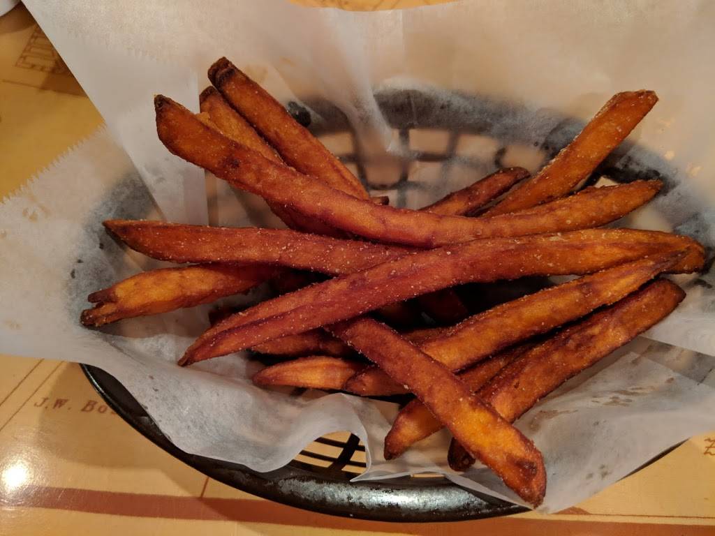 Scalles | restaurant | 2 York Rd, Carlisle, PA 17013, USA | 7172450099 OR +1 717-245-0099