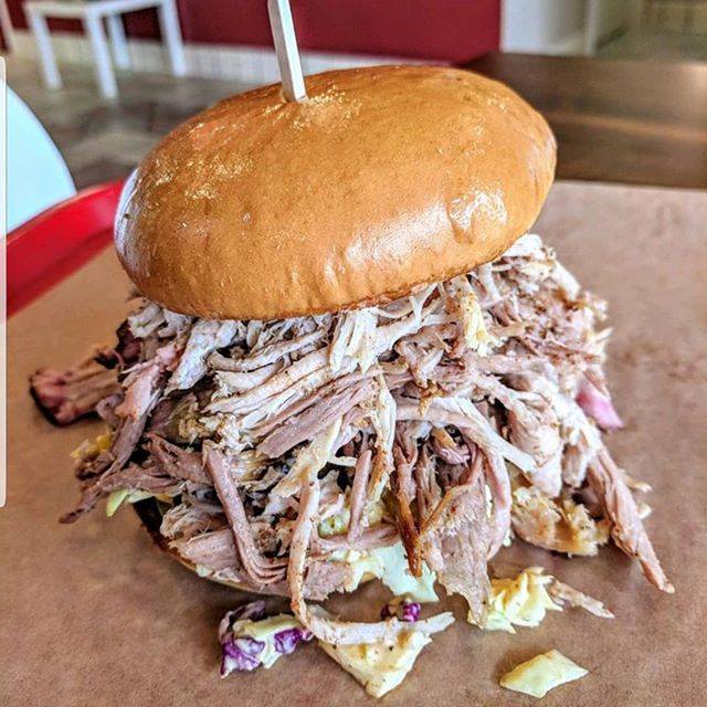 Willinghams World Champion BBQ | restaurant | 443 S Pacific Coast Hwy #A, Redondo Beach, CA 90277, USA | 4243904300 OR +1 424-390-4300