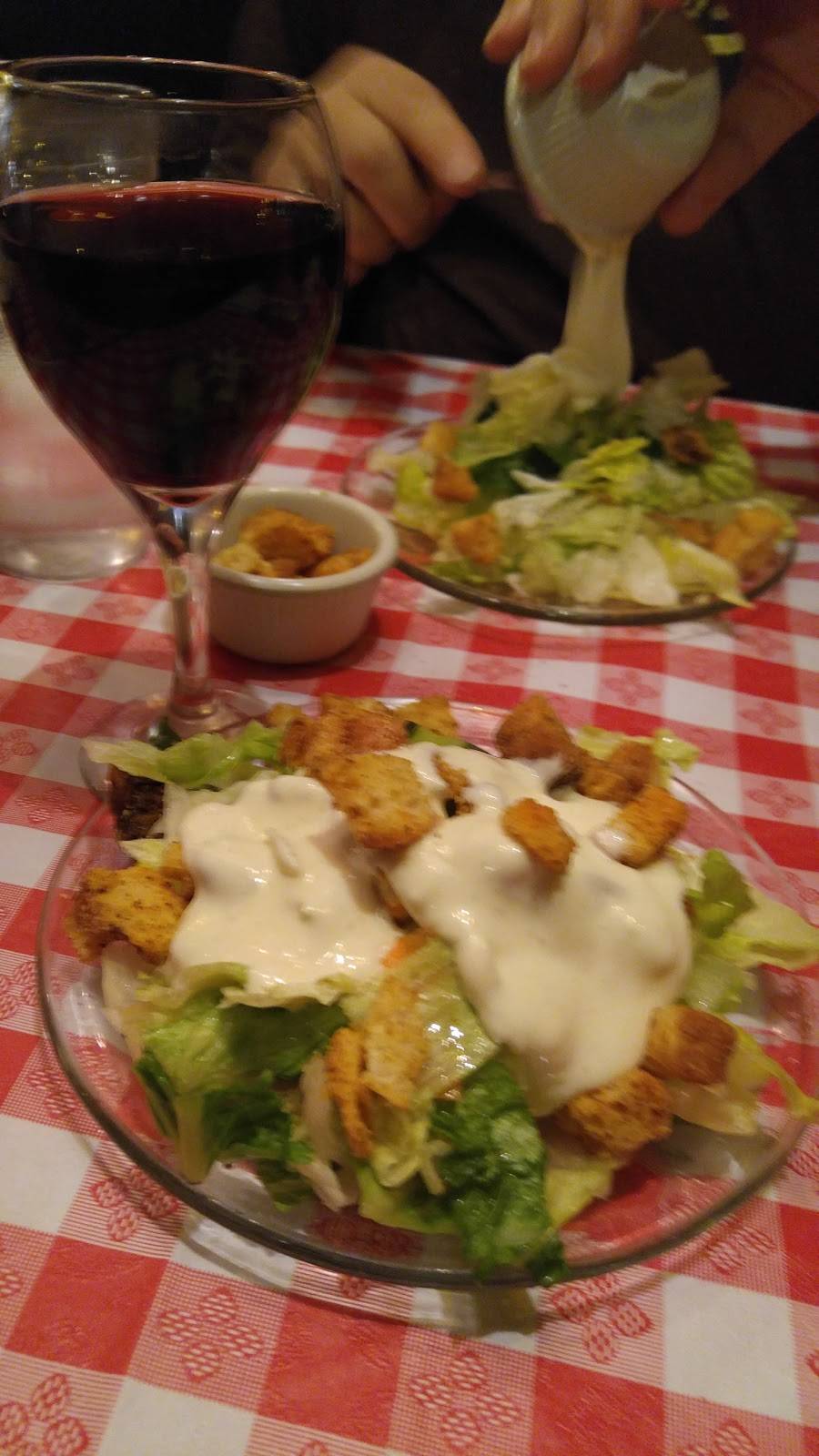 Gullivers Pizza | meal takeaway | 2727 Howard St, Chicago, IL 60645, USA | 7733382166 OR +1 773-338-2166