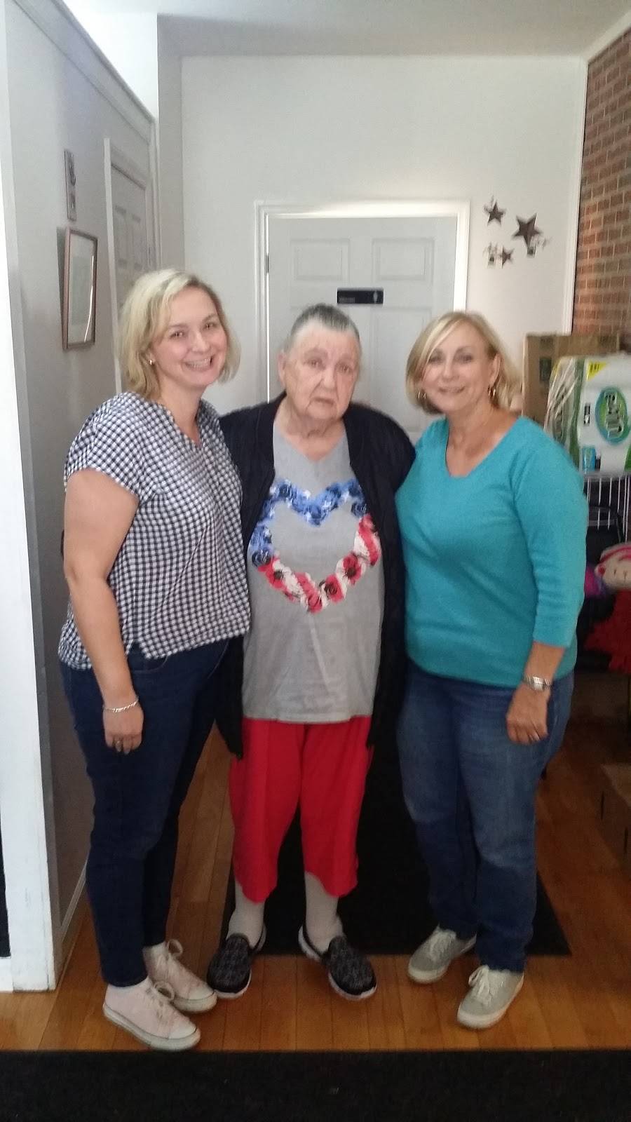 Tesss Kitchen Cafe | restaurant | 1553 US-41, Pelham, TN 37366, USA | 9314678113 OR +1 931-467-8113