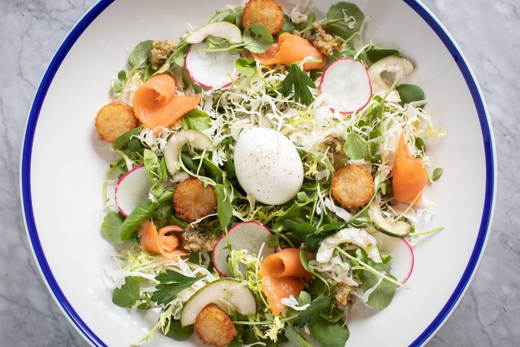 Dutch & Docs | restaurant | 3600 N Clark St, Chicago, IL 60613, USA | 7733600207 OR +1 773-360-0207