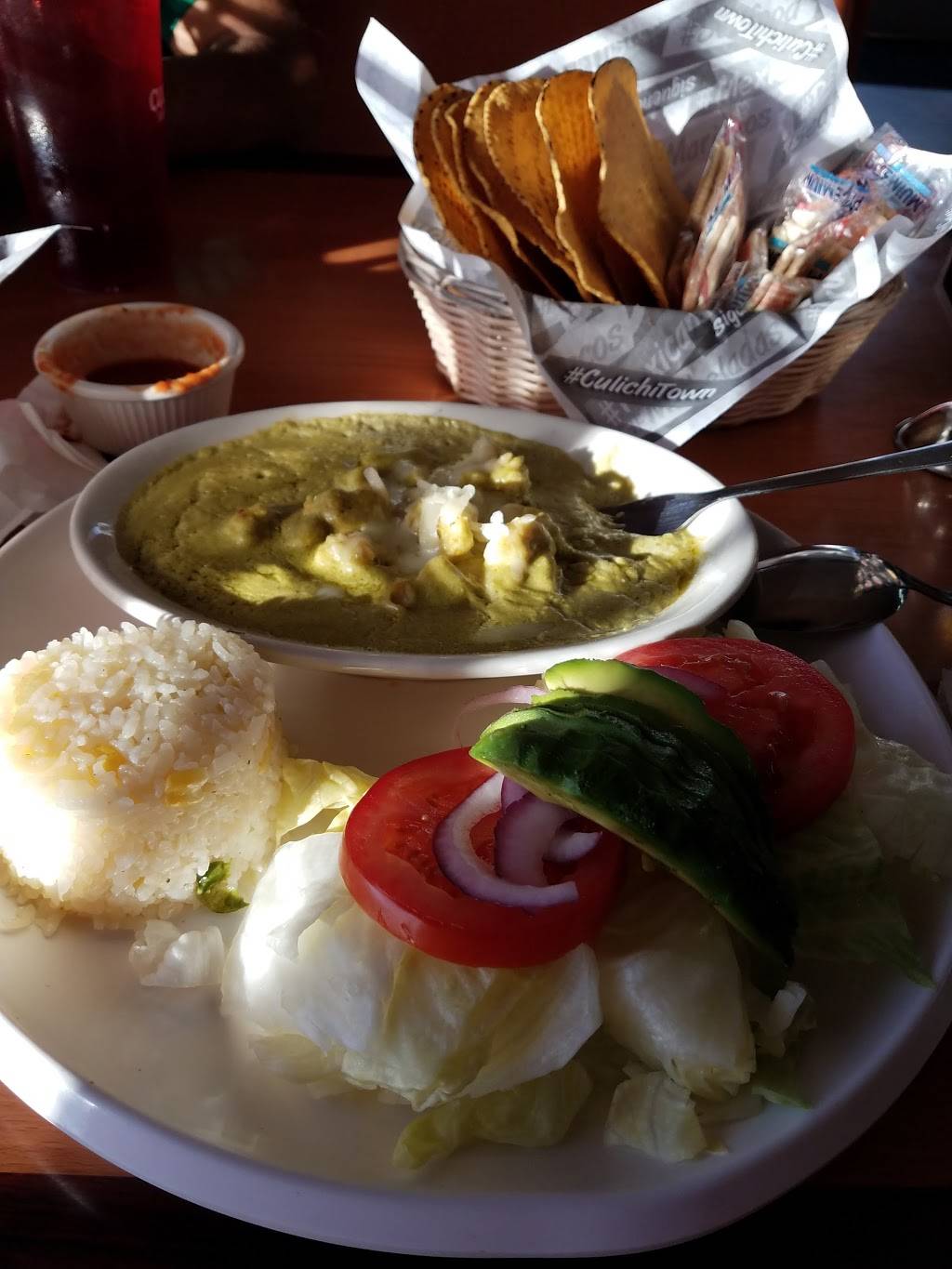 Culichi Town Restaurant | restaurant | 1462 N La Cadena Dr, Colton, CA 92324, USA | 9092643134 OR +1 909-264-3134