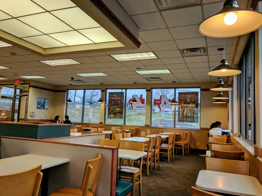 Wendys | restaurant | 750 Oak Tree Road, South Plainfield, NJ 07080, USA | 9087536150 OR +1 908-753-6150