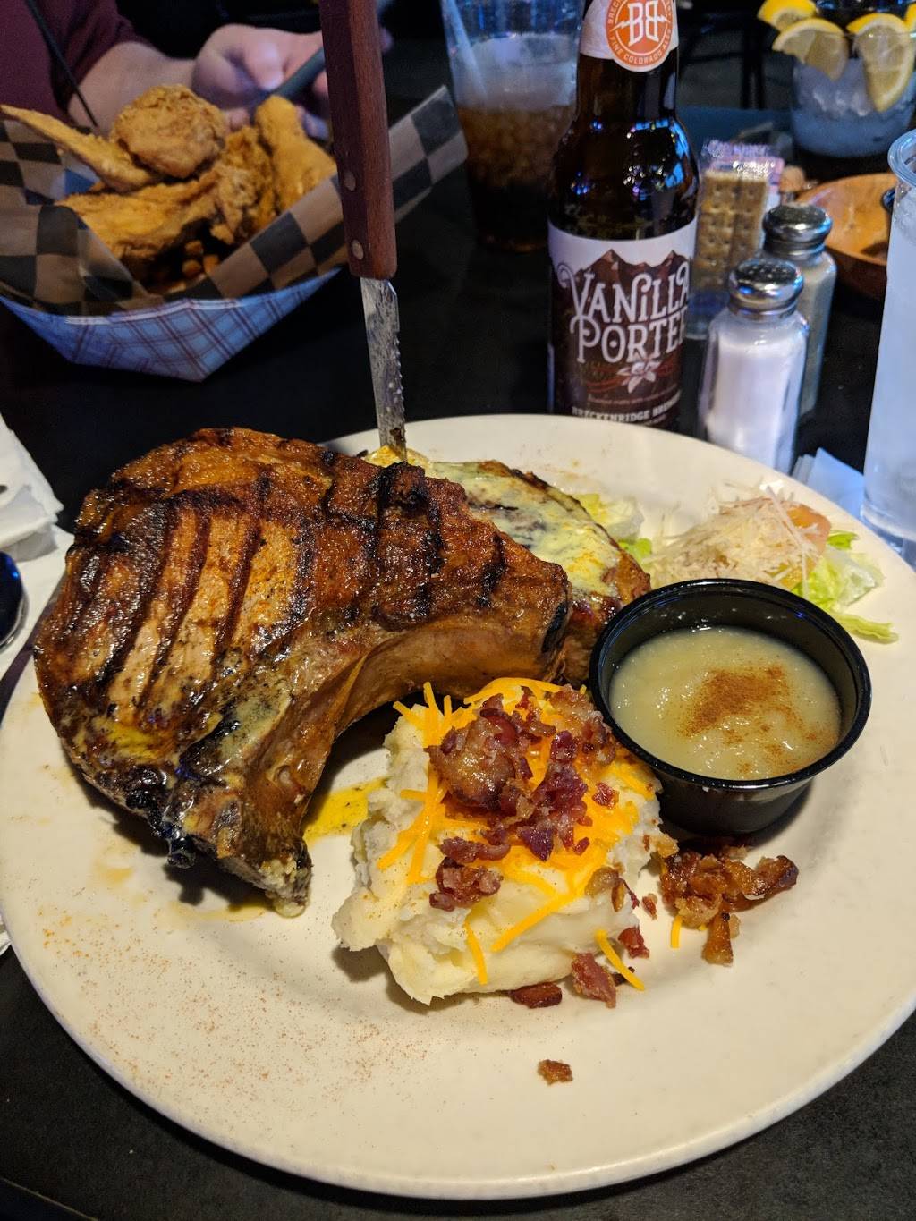 Tollys Gastropub | restaurant | 644 Wagner Ave, Greenville, OH 45331, USA | 9374595225 OR +1 937-459-5225