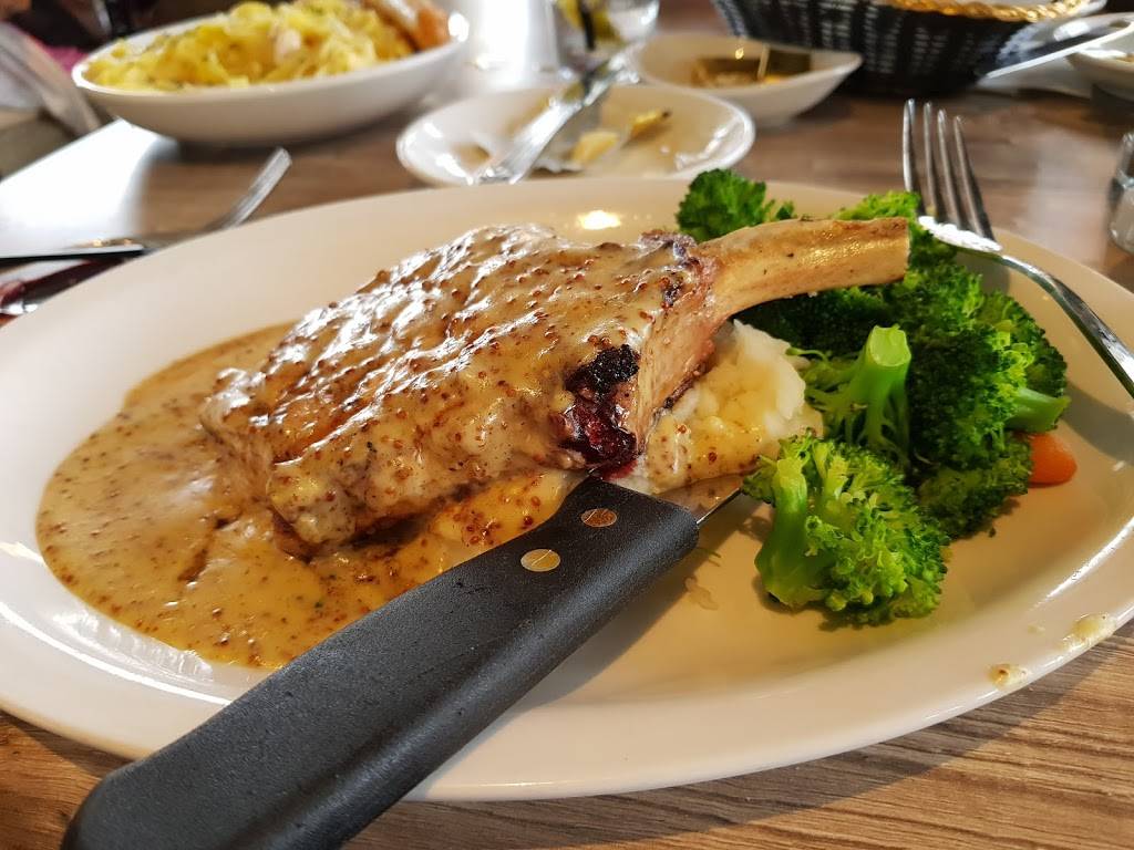 Havana Country Club Restaurant | restaurant | 2484 Odell Cir, The Villages, FL 32162, USA | 3524303200 OR +1 352-430-3200