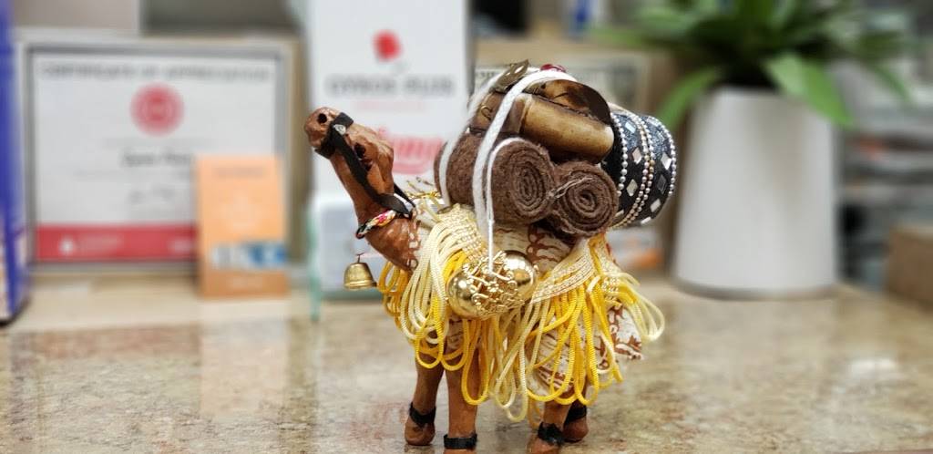 Gyros Plus | restaurant | 209 E Casino Rd suite d, Everett, WA 98208, USA | 4253554976 OR +1 425-355-4976