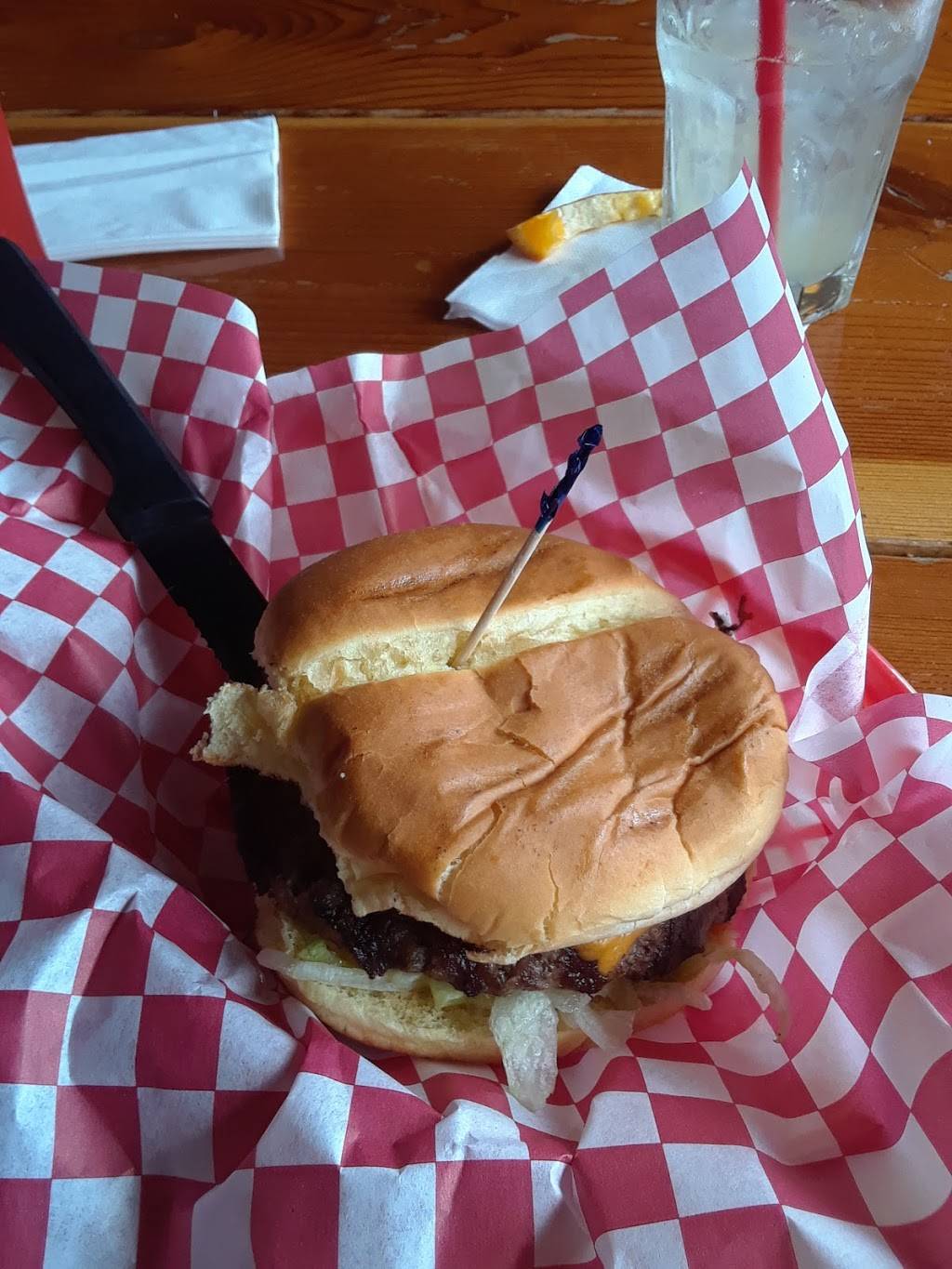 McCools Pub & Grill | restaurant | 12066 SE Sunnyside Rd, Clackamas, OR 97015, USA | 5036986073 OR +1 503-698-6073