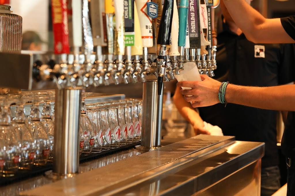 Tavern 4&5 | restaurant | 16396 Wagner Way, Eden Prairie, MN 55344, USA | 9529344545 OR +1 952-934-4545