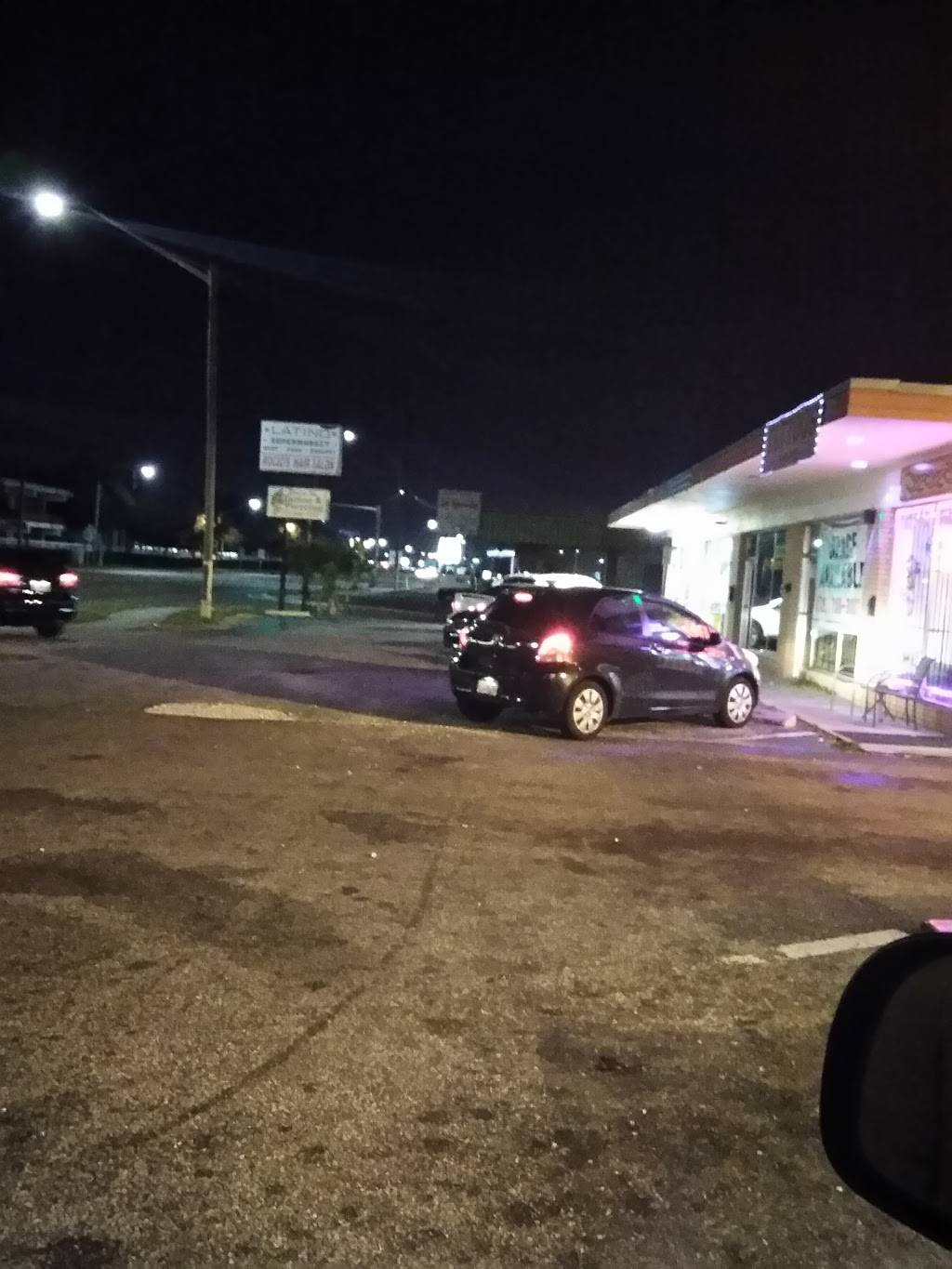 Hungry Howies Pizza | meal delivery | 1884 Drew St, Clearwater, FL 33765, USA | 7274490400 OR +1 727-449-0400